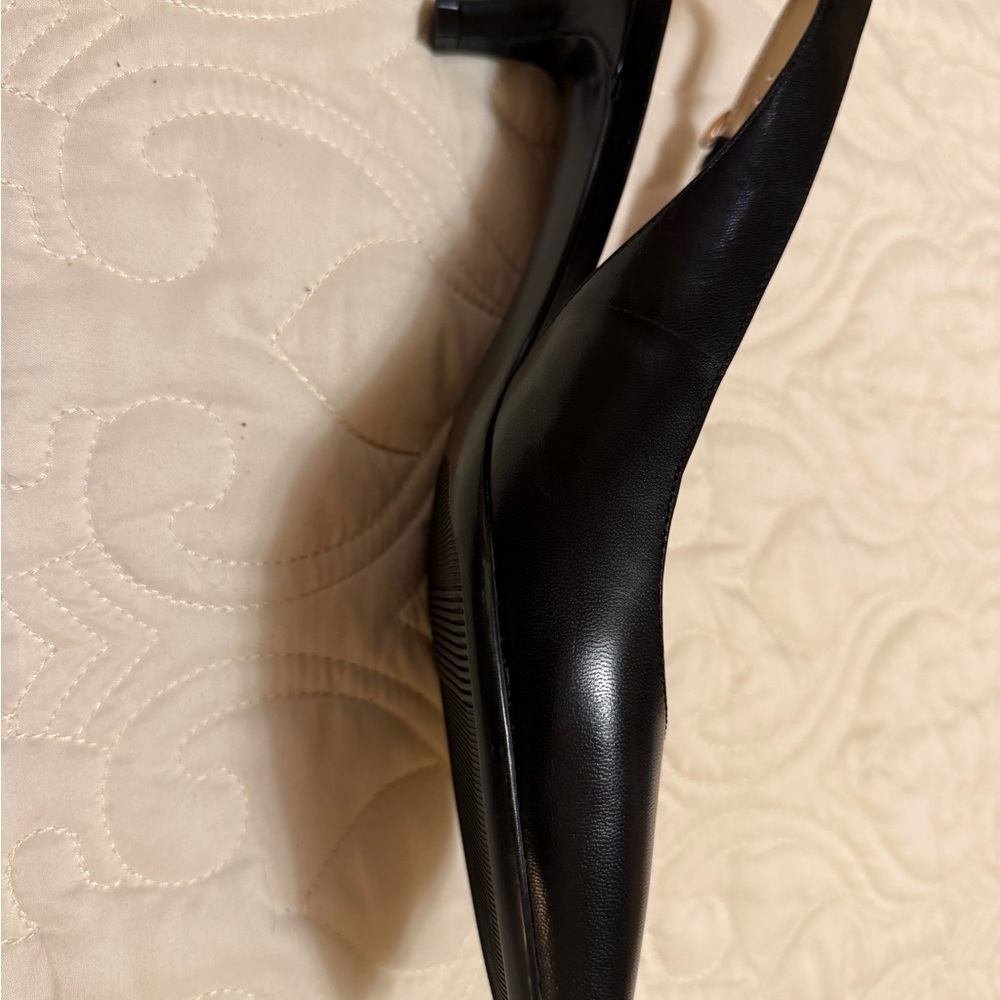 Naturalizer Classic Black Heels